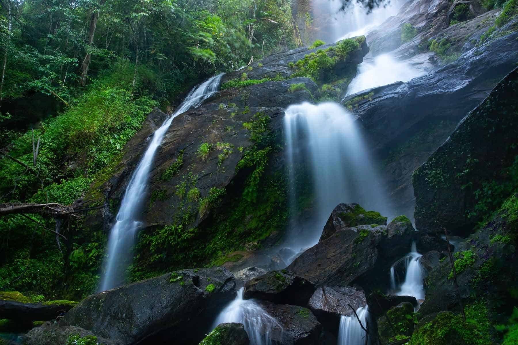 thailand-waterfall-TTLWJ6N.jpg