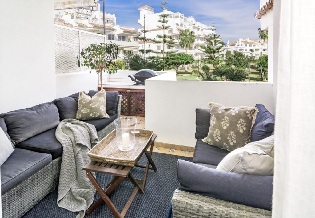 PUERTO BANUS Royal Garden by Roomservices | LV Travelagency