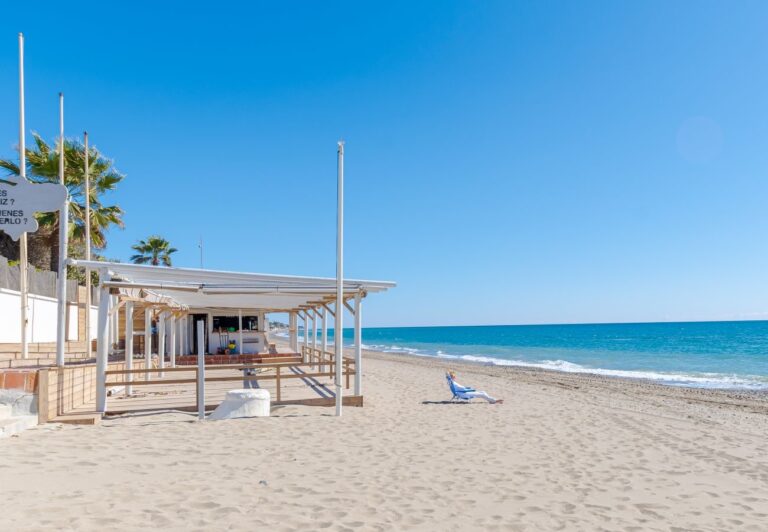 Marbella - Appartement 80 meter van het strand | LV Travel Agency