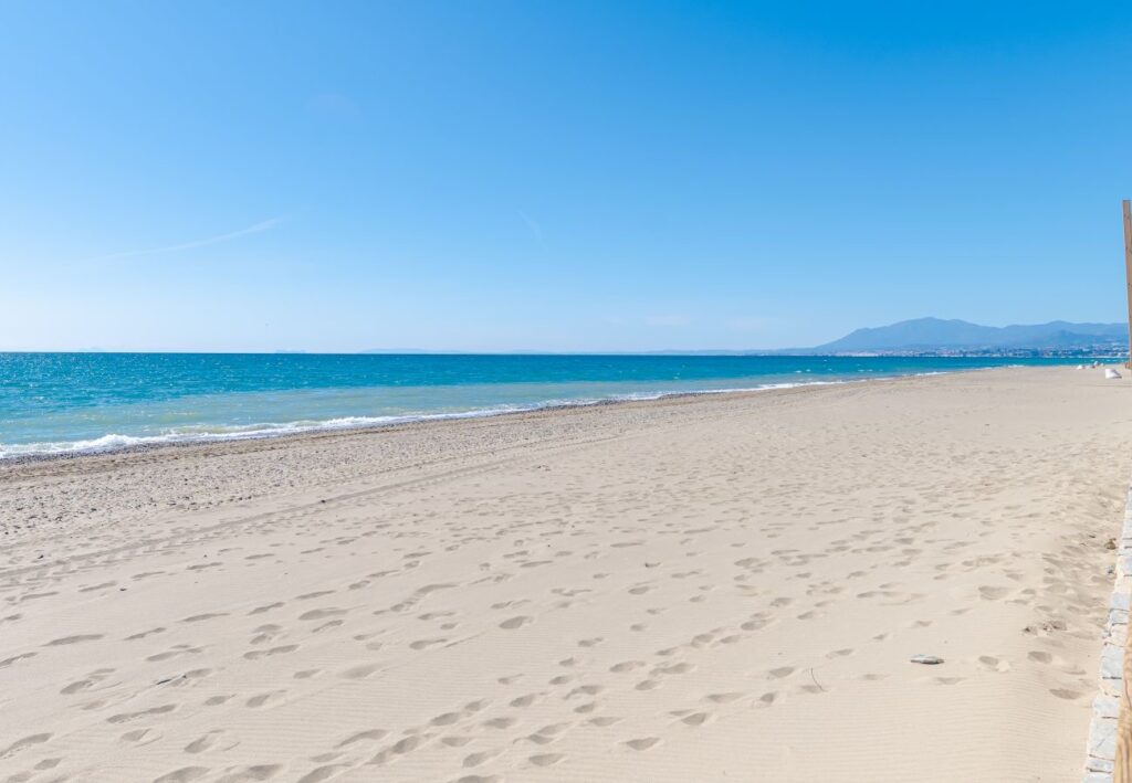 Marbella - Appartement 80 meter van het strand | LV Travel Agency