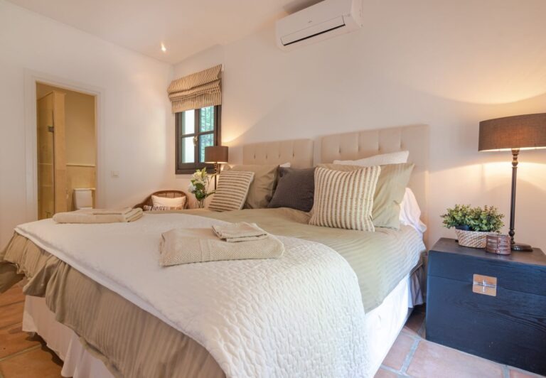 Marbelle - Luxe villa aan de Marbella Golden Mile | LV Travel Agency