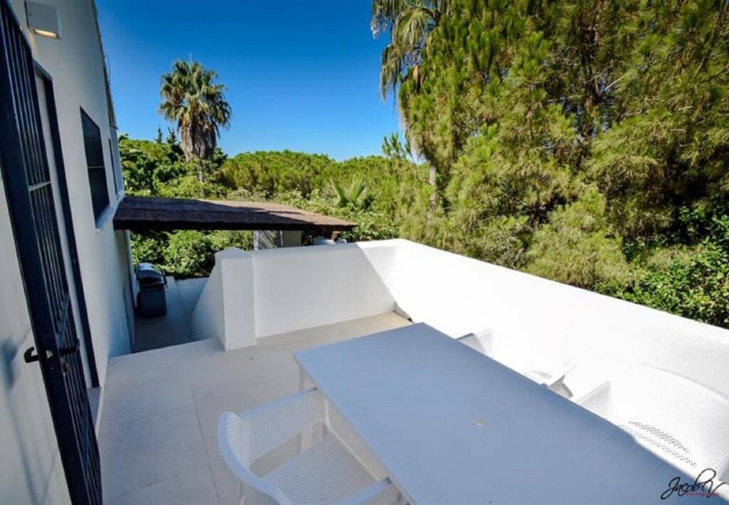 Marbella - Mooie villa vlakbij het strand | LV Travel Agency