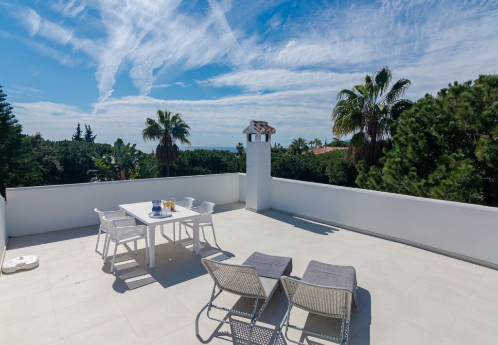 Marbella - Mooie villa vlakbij het strand | LV Travel Agency