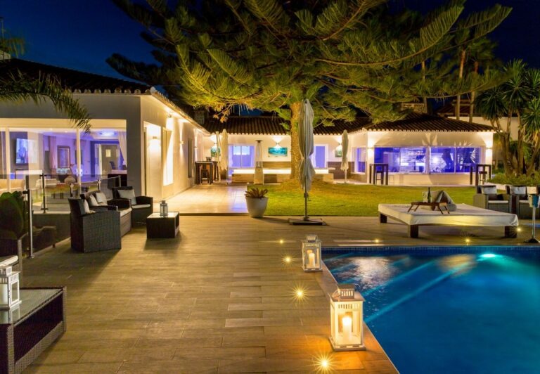 Marbella - Villa Issabella | LV Travel Agency