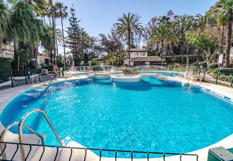 Marbella - Casa Golden | LV Travel Agency