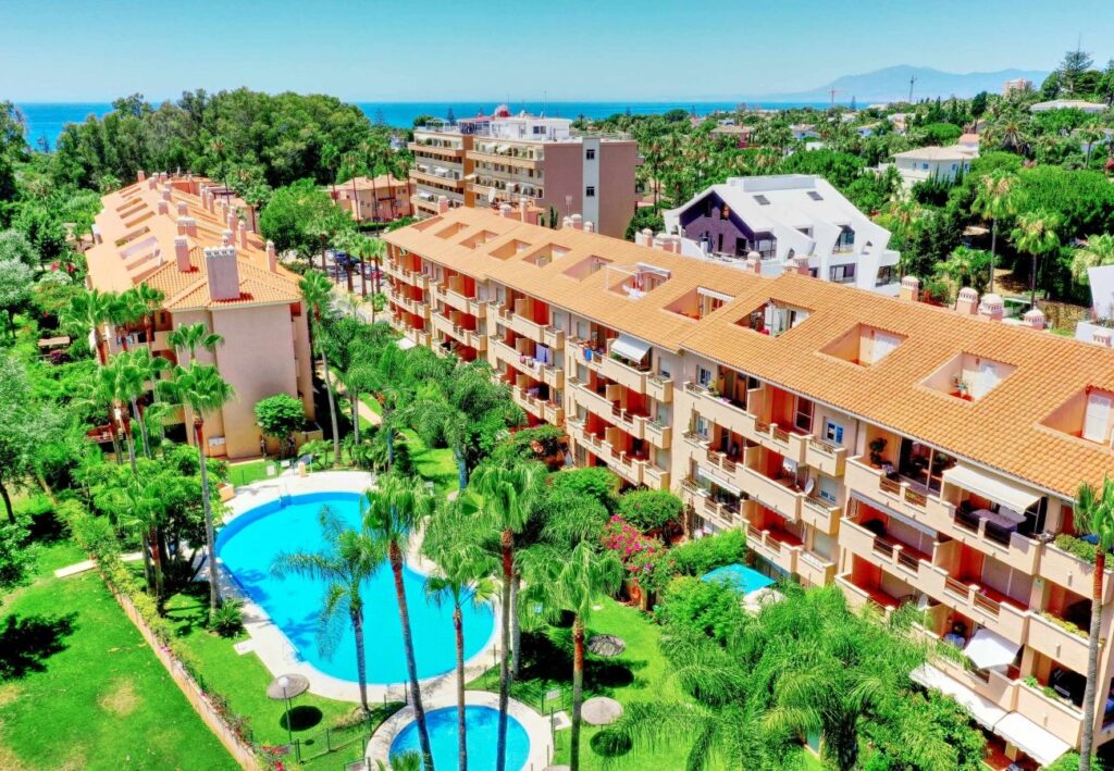 Marbella - Carib Playa Duplex Penthouse | LV Travel Agency