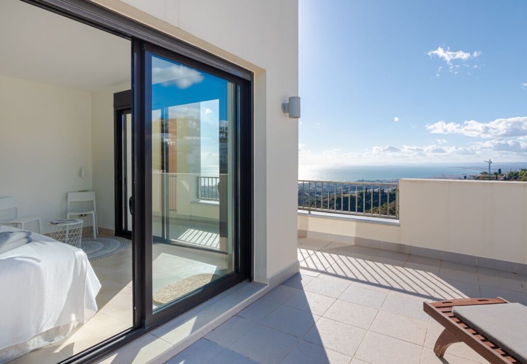 Marbella - Luxueus Penthouse met Spa | LV Travel Agency